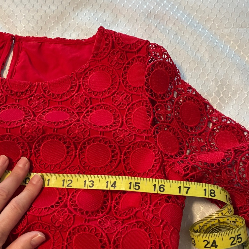 Talbots Petite Cut Lace Top Seldom Worn - Picture 10 of 13